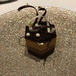 ル・マンジュ・トゥー - 