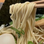 麺屋 さくら井 - 特製醤油らぁ麺¥1500の麺