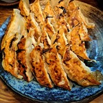 金澤濃厚中華そば 神仙 - 焼き餃子