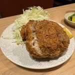 トンカツツキウマ - てごねメンチも大きかった