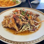 悠友亭 - 鶏肉はさほど大きくはないからか？カラリ！を感じます