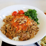 すき家 - 料理写真:スパイシートマト牛丼並盛