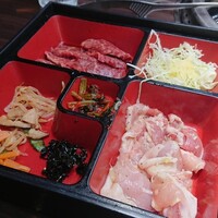 焼肉 青山外苑 - 