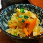 灼味噌らーめん 八堂八 - 切干大根