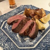 銀座ブルーリリー ステーキ＆チャイニーズレストラン - 