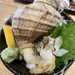 寿司を味わう 海鮮問屋 浜の玄太丸 - つぶ貝刺