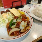 Minryuu - 回鍋肉定食　864円　スープがあとからきました。