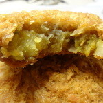 辻肉店 - 大好物のカレーコロッケ