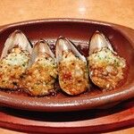 Saizeriya - サイゼリヤ ビーンズ西川口店 ムール貝のガーリック焼き400円(by研磨王)