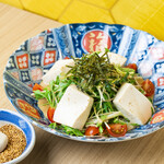 Tofu salad with golden sesame dressing