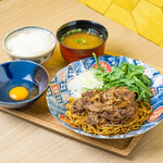 Beef Sukiyaki style egg tsuke yakisoba