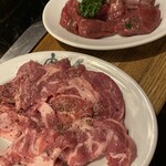 羊肉炭火焼 肉汁屋 - 