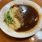 海鮮広東料理　中華料理　昌園 - ジャージャー麺（アップ）