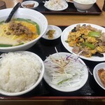 祥瑞 - 料理写真:豚肉と玉子と木耳炒め（台湾豚骨ラーメン） 990円