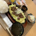 ホルモン食堂 宮村商店 - 