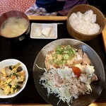 笑福 - ポークソテー定食¥800