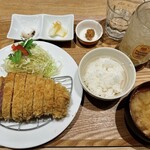 とんかつ成蔵 - 