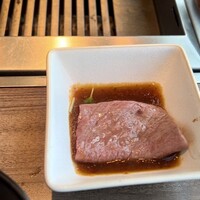 焼肉うしごろ 新宿三丁目店 - 