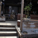 かねよ食堂・カフェ・アートスタジオ - 