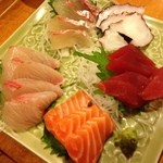 魚道場ます - 刺し盛り５点