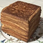 サンエトワール - 料理写真:薄ーく剥がしたくなるでしょ?