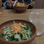み乃家 - ランチはサラダつき