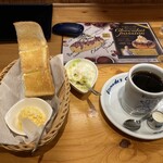 コメダ珈琲店 - 選べるモーニング+コールスローサラダ