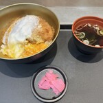 名代 富士そば - カツ丼　¥980