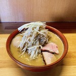 味噌っ子 ふっく - 味玉味噌らーめん・もやし大盛り、1,100円。