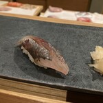 いおり - ◉ あじ