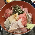 小伝馬 - サービス丼➕300円のスペシャル