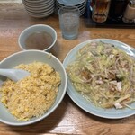 Chuugokuryouri Saikai - 焼飯皿うどんセット大盛り