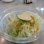 カレーショップキング - ミニサラダ付き