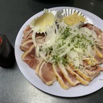 鶏笑 - 鶏のタタキ　５５０円