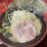 横浜家系ラーメン ええが家 - 