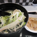 MY STYLE フォー - 具だくさんの味噌汁とザーサイ