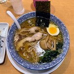 麺匠　大黒 - 鶏中華。900円（税込）