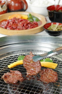 Rogu Tei - ランチ人気のやわらかカルビ定食１６５０円