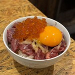 焼肉ホルモン まつとよ苑 - 裏メニューの極上ハラミ丼