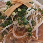 どさん娘 - みそラーメン大盛り（700円）