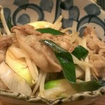 旬味ひげ - 下仁田葱ともち豚の炒めもの