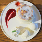 512 CAFE & GRILL - ぷるぷるパンケーキ 1815円