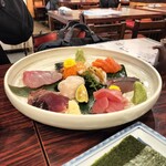 Sushi Izakaya Umi No Sachi - お造り８点