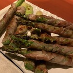 炭火野菜巻串と焼売 博多うずまき - 