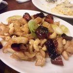 静岡四川飯店 - 2014.1. 鶏とカシューナッツ辛子炒め（\1,600）
