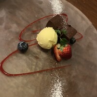 クインチチェントラーレ - デザートのガトーショコラ