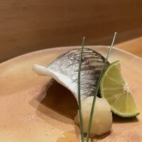 青山鮨孝 - カマスの塩焼き