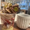 HOTEL Chocolat. - ピスタチオのバレンタインショコラパフェ　ホットコーヒー