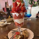 クリーム カフェ - 