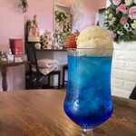 クリーム カフェ - 